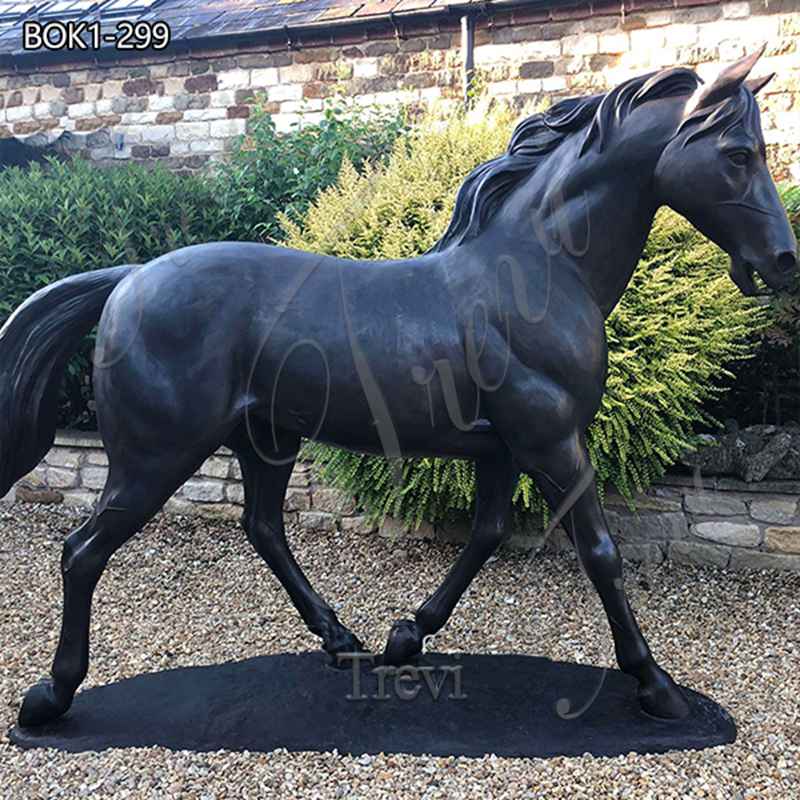 Classic Standing Horse