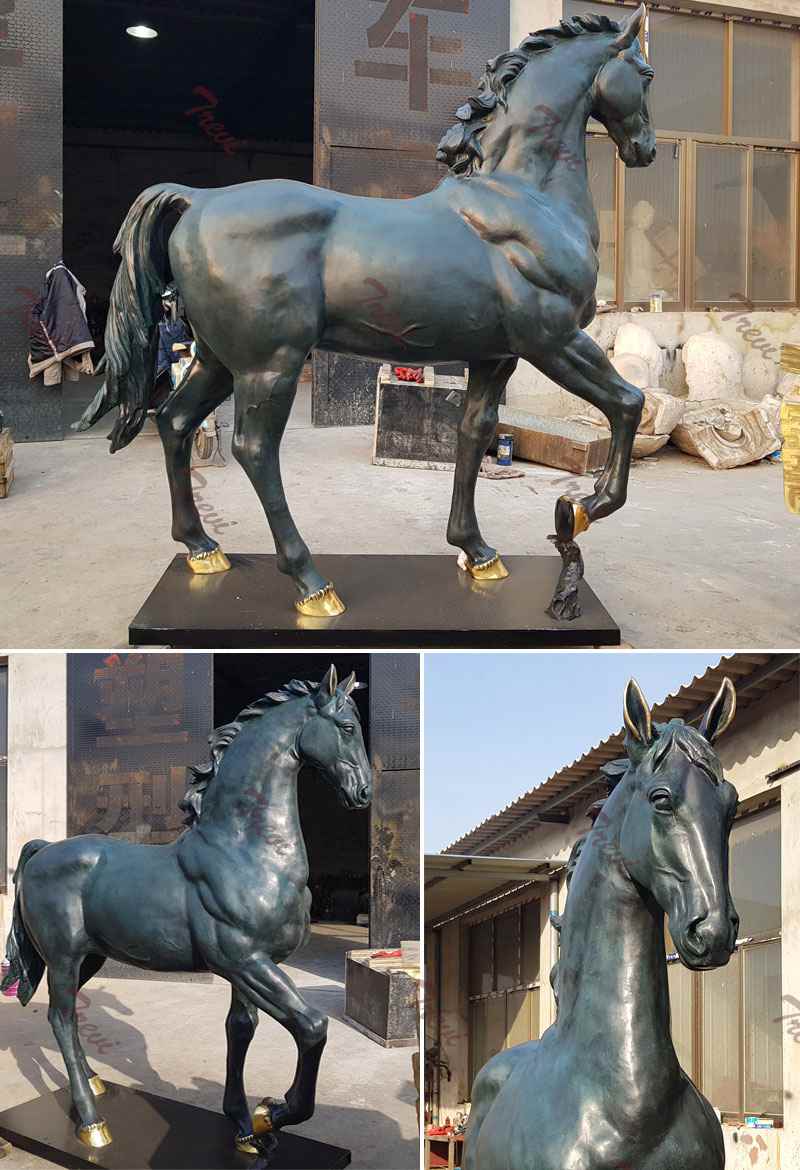 Life-size bronze horse statue