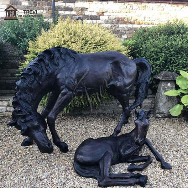 Outdoor Life-Size Bronze Mare and Foal Statue for Sale BOKK-868