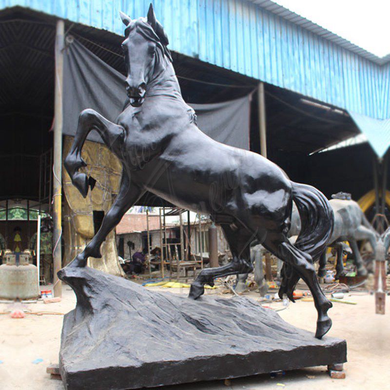 Black Bronze Horse Statue Introduction