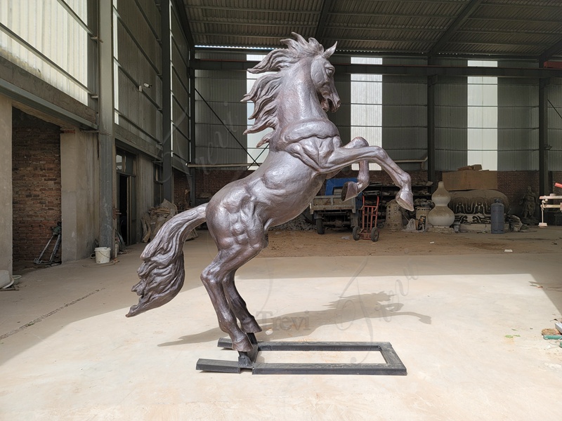 Horse Statues Are Popular Around The World